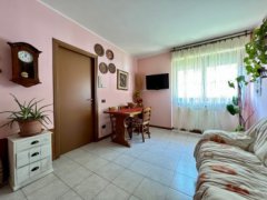 One bedroom apartment with balcony and garage - 12