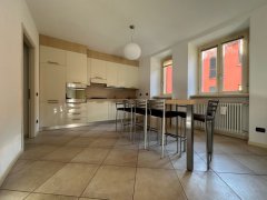 Large three-room apartment furnished with garage - 10