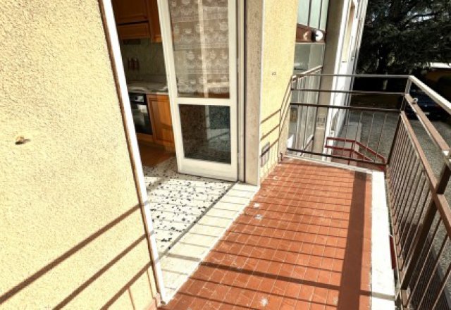 Longone al Segrino large two-room apartment with garage and cellar - 6