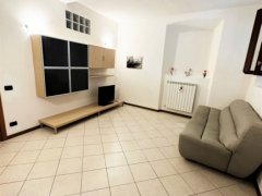 Pusiano Two-room ground-floor apartment with parking space, self-contained. - 2