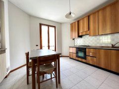 Semi-detached villa with private garden and double garage - 50