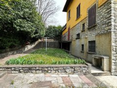 Villetta singola con box e giardino privato - 14