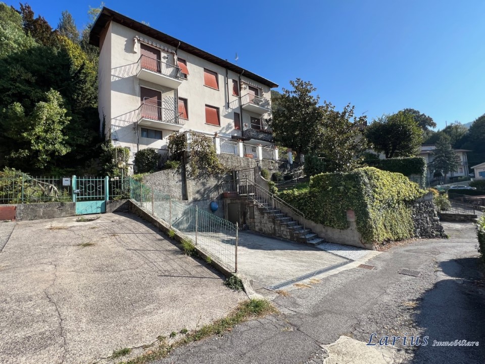 Vendita Villa unifamiliare Casa/Villa Asso Via Vittorio Veneto 480990